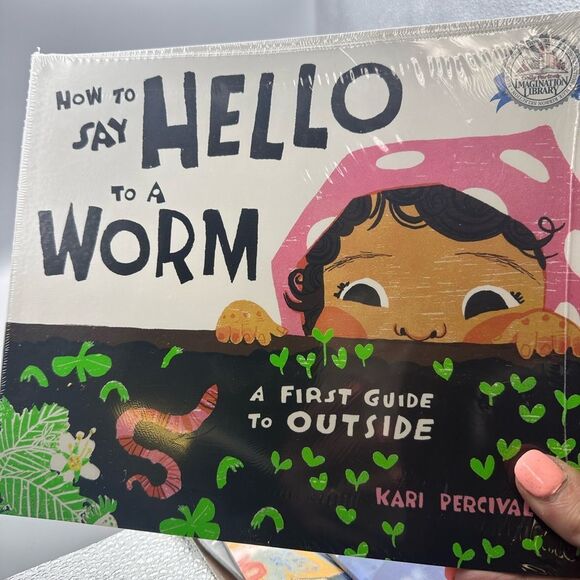 Set of 6 new children’s books (Imagination Library) - Picture 3 of 7